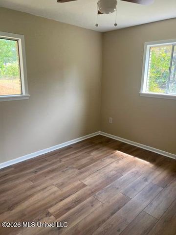 3335 E Lisa Drive, Pearl, MS 39208