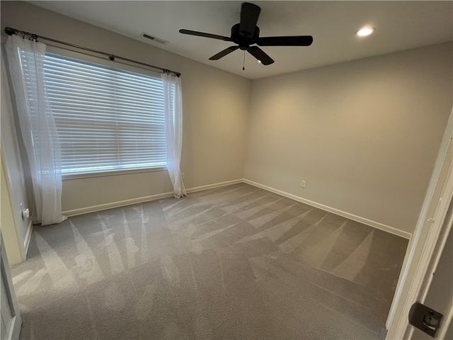 780 W Founders Park Drive, Springdale, AR 72762