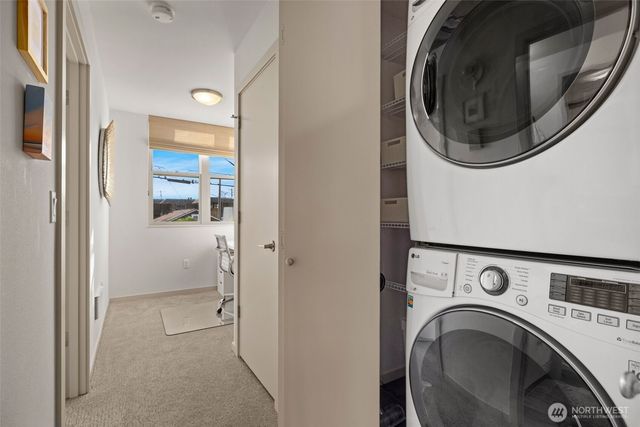 2422 55th Avenue SW, Seattle, WA 98116