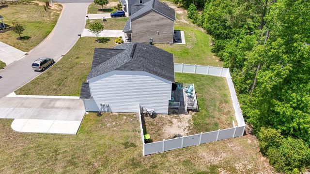 109 Winding Path Dr., Loris, SC 29569