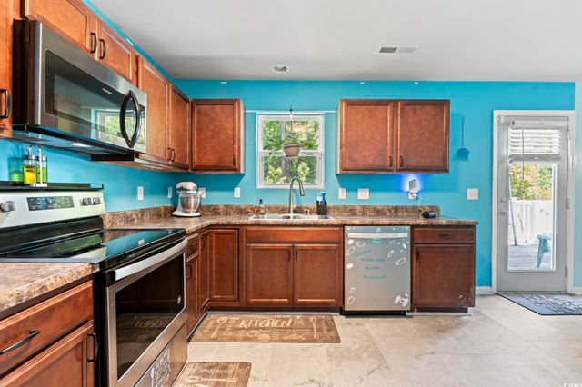 109 Winding Path Dr., Loris, SC 29569