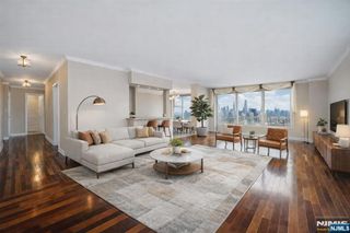 6040 Boulevard East 23G, West New York, NJ 07093