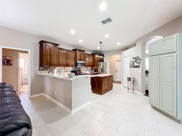 6161 BOBBY JONES COURT, Palmetto, FL 34221