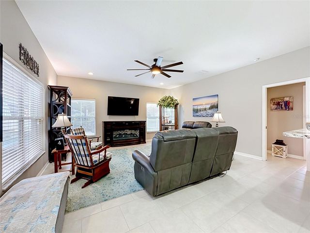 6161 BOBBY JONES COURT, Palmetto, FL 34221