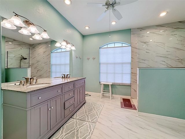 6161 BOBBY JONES COURT, Palmetto, FL 34221