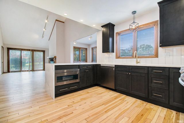 50756 Trails North, Granger, IN 46530