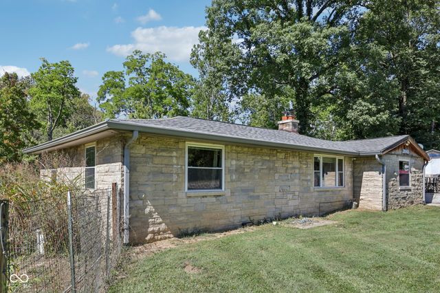 2060 Lick Creek Drive, Indianapolis, IN 46203