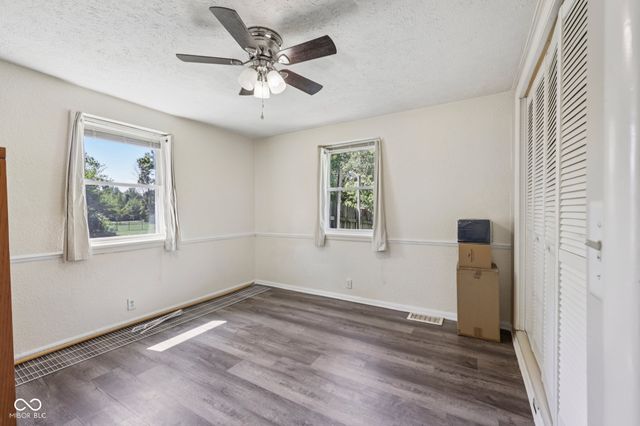 2060 Lick Creek Drive, Indianapolis, IN 46203