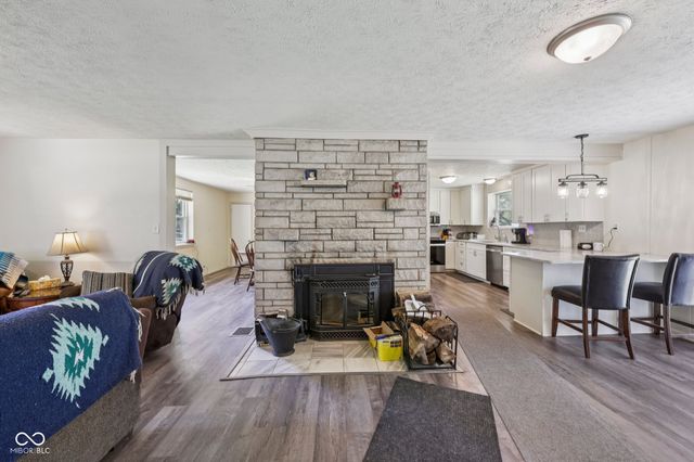 2060 Lick Creek Drive, Indianapolis, IN 46203