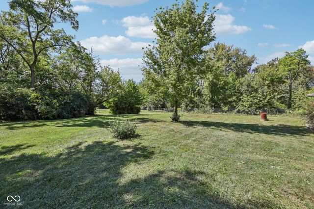 2060 Lick Creek Drive, Indianapolis, IN 46203