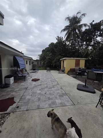 4270 NW 198th St, Miami Gardens, FL 33055