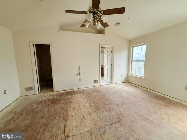 8210 BIRDSONG DR, Fort Washington, MD 20744