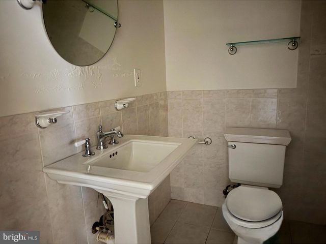 8210 BIRDSONG DR, Fort Washington, MD 20744