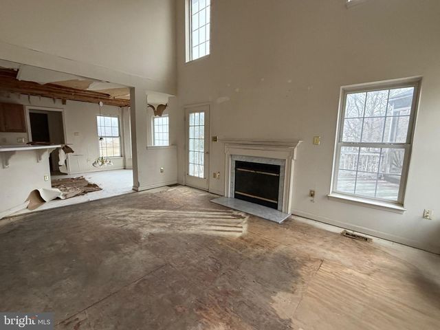 8210 BIRDSONG DR, Fort Washington, MD 20744