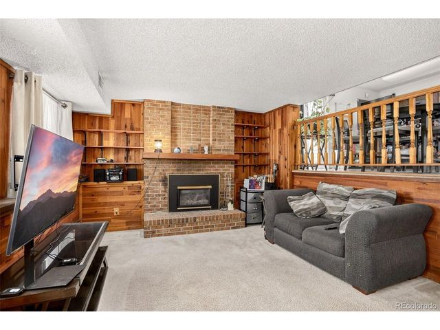 4684 Chandler Ct, Denver, CO 80239
