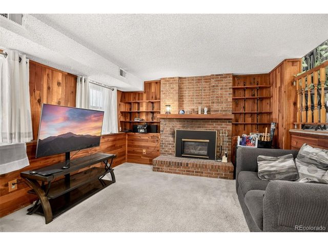 4684 Chandler Ct, Denver, CO 80239