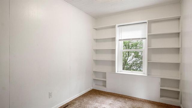 2627 7th Street, Eau Claire, WI 54703