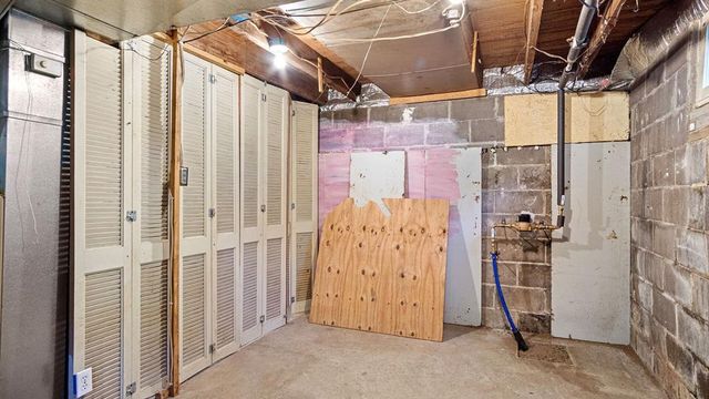 2627 7th Street, Eau Claire, WI 54703