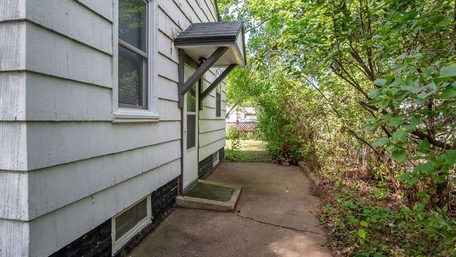 2627 7th Street, Eau Claire, WI 54703