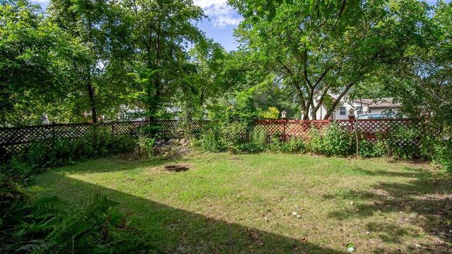 2627 7th Street, Eau Claire, WI 54703