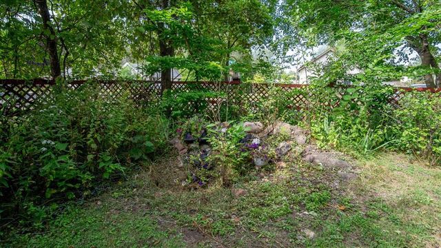 2627 7th Street, Eau Claire, WI 54703