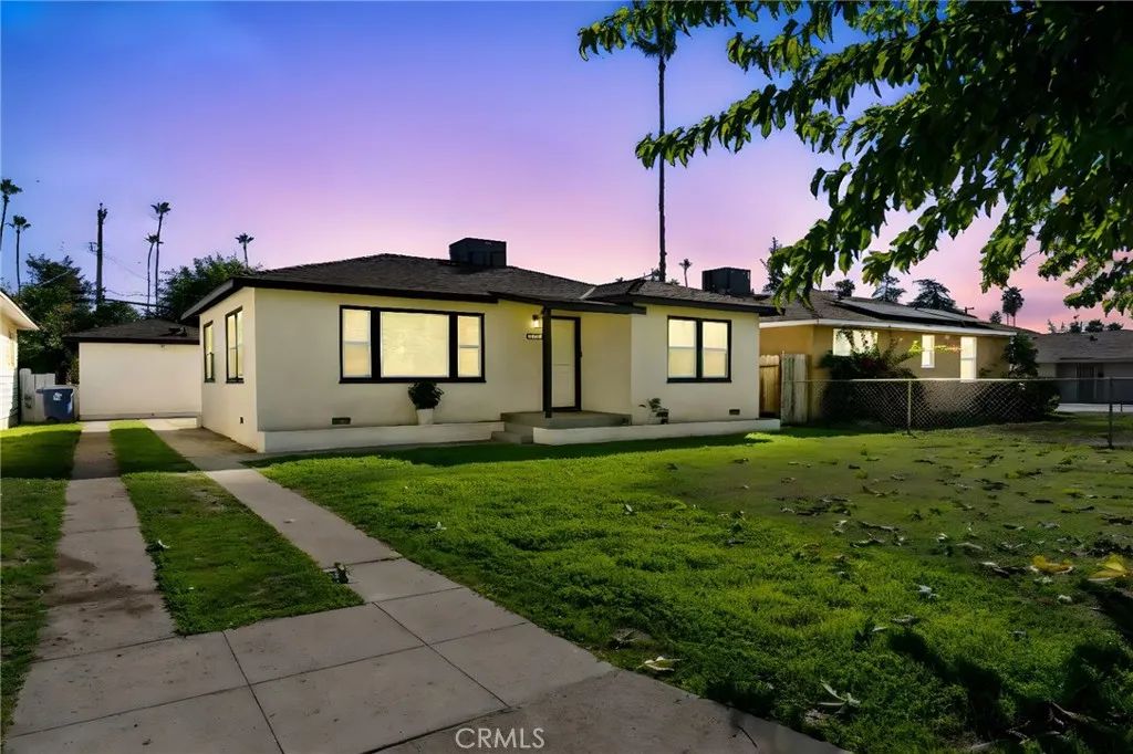 1017 Kings Avenue, Chowchilla, CA 93610