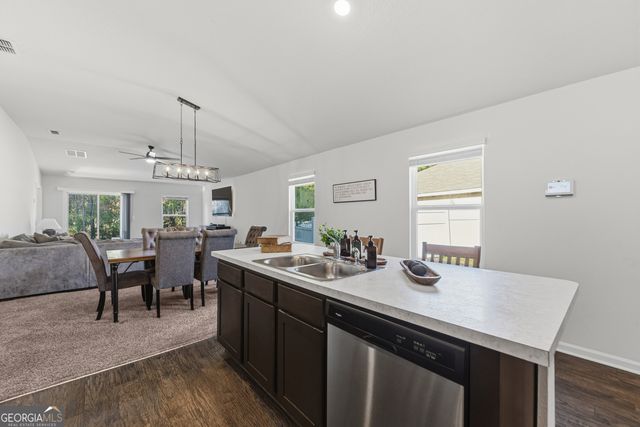 128 Ashwood Circle, St. Marys, GA 31558