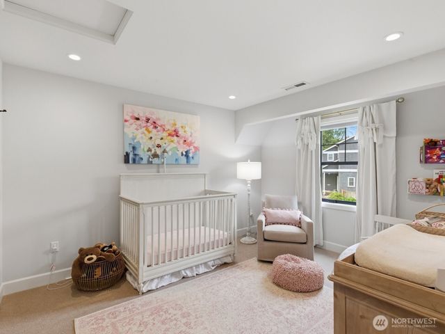8216 23rd Avenue NE, Seattle, WA 98115