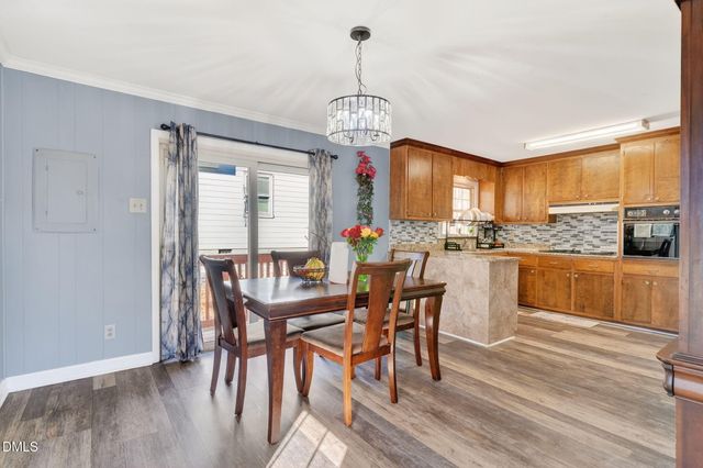 6201 Barrington Village Lane, Raleigh, NC 27610