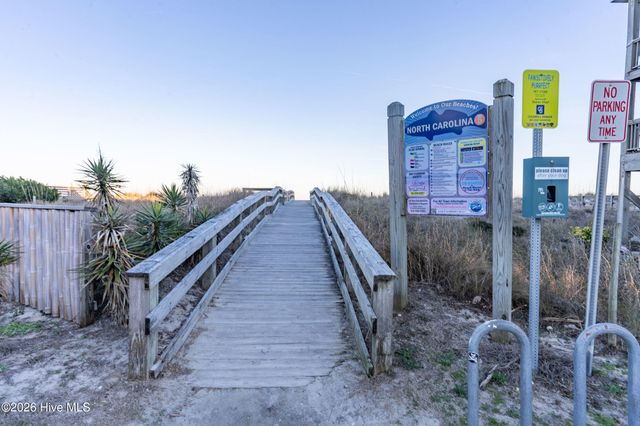 907 Fourth Street S, Carolina Beach, NC 28428