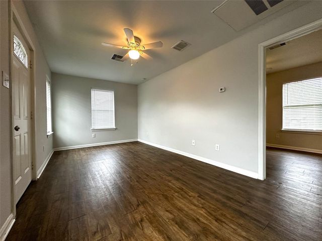 507 Houston Street 7, Rosenberg, TX 77471