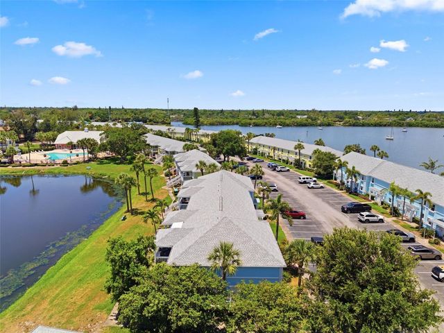 144 POMPANO DRIVE SE A, St Petersburg, FL 33705