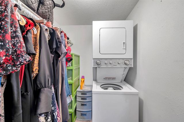 144 POMPANO DRIVE SE A, St Petersburg, FL 33705