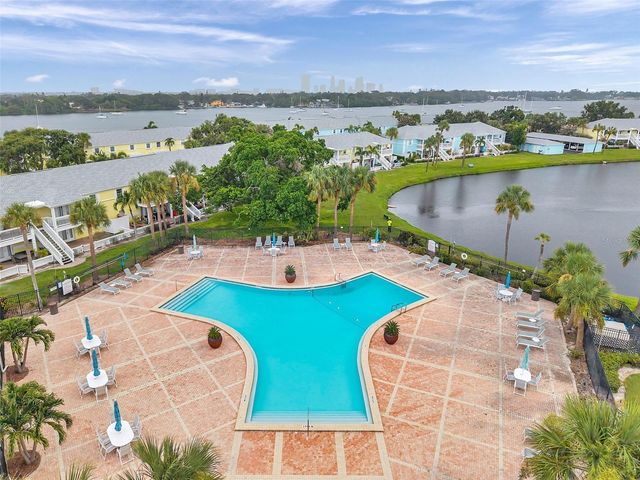 144 POMPANO DRIVE SE A, St Petersburg, FL 33705
