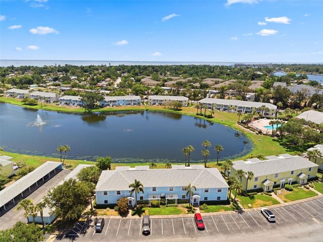 144 POMPANO DRIVE SE A, St Petersburg, FL 33705