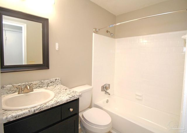 3400 Green Briar Ct C, Gulf Breeze, FL 32563