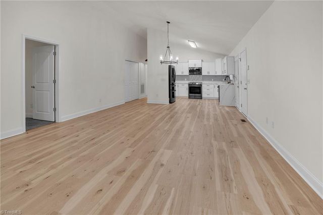 1950 Tot Hill Farm Road, Asheboro, NC 27205