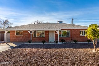 1061 W 5TH Street, Mesa, AZ 85201