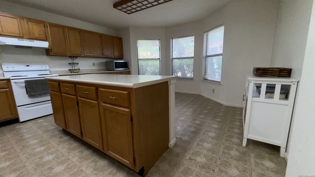 9518 Alderwood, San Antonio, TX 78250