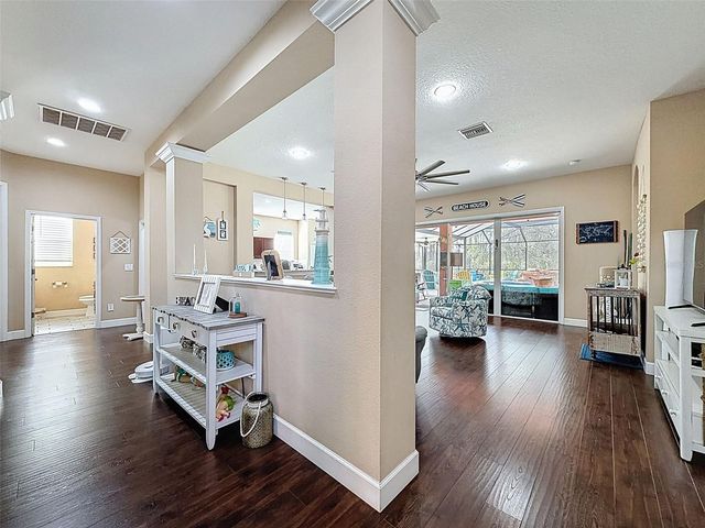 9129 CREEDMOOR LANE, New Port Richey, FL 34654