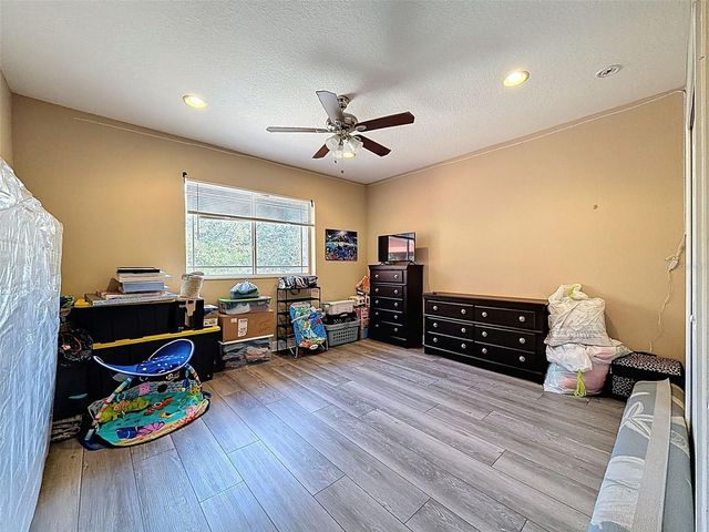 9129 CREEDMOOR LANE, New Port Richey, FL 34654