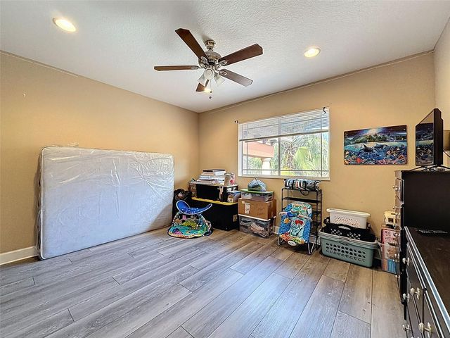 9129 CREEDMOOR LANE, New Port Richey, FL 34654