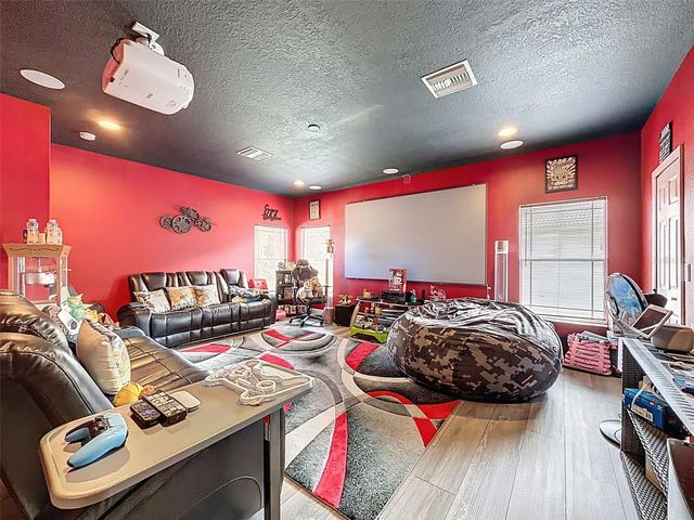 9129 CREEDMOOR LANE, New Port Richey, FL 34654