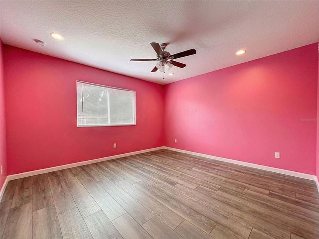 9129 CREEDMOOR LANE, New Port Richey, FL 34654