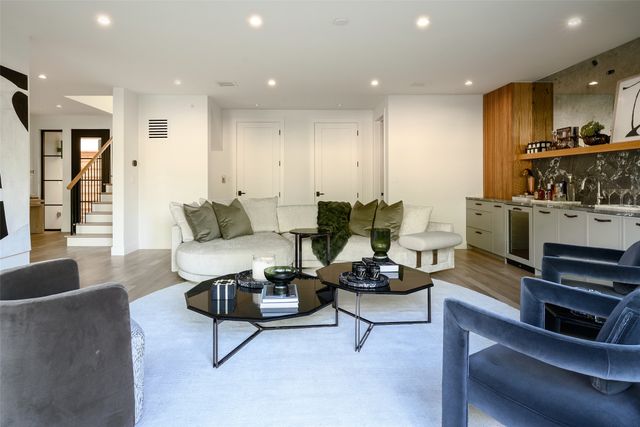 4051 Hawthorne Avenue, Dallas, TX 75219