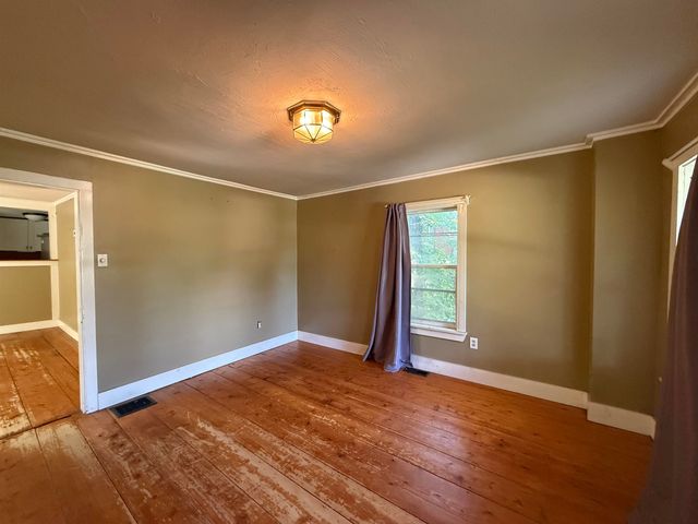 641 Depot Street, Chester, VT 05143