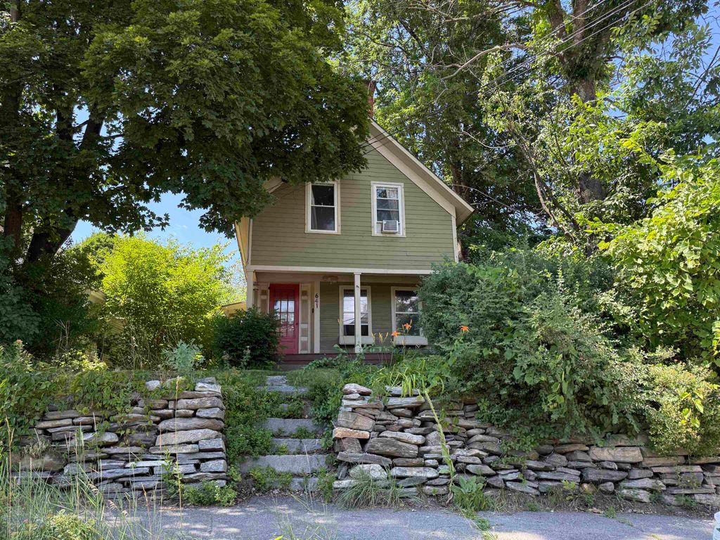 641 Depot Street, Chester, VT 05143