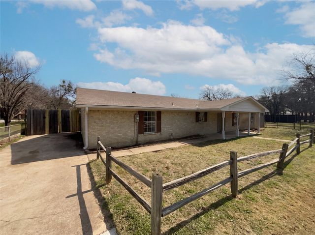 512 Harbor Lane, Hickory Creek, TX 75065