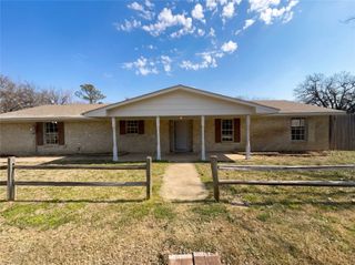 512 Harbor Lane, Hickory Creek, TX 75065