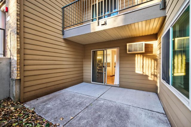 2010 Ridge Drive 13, Saint Louis Park, MN 55416